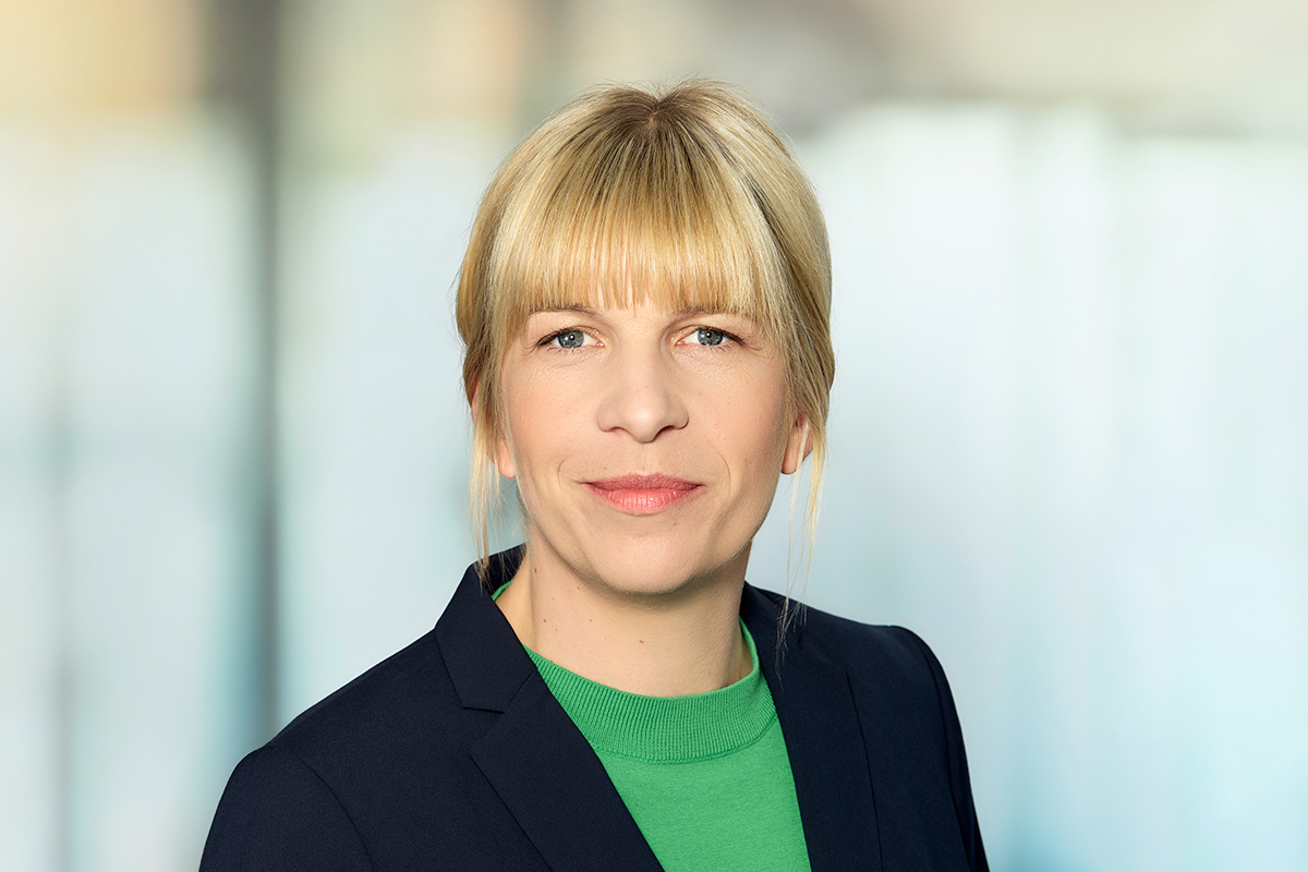 Porträtfoto von Birgit Strasser