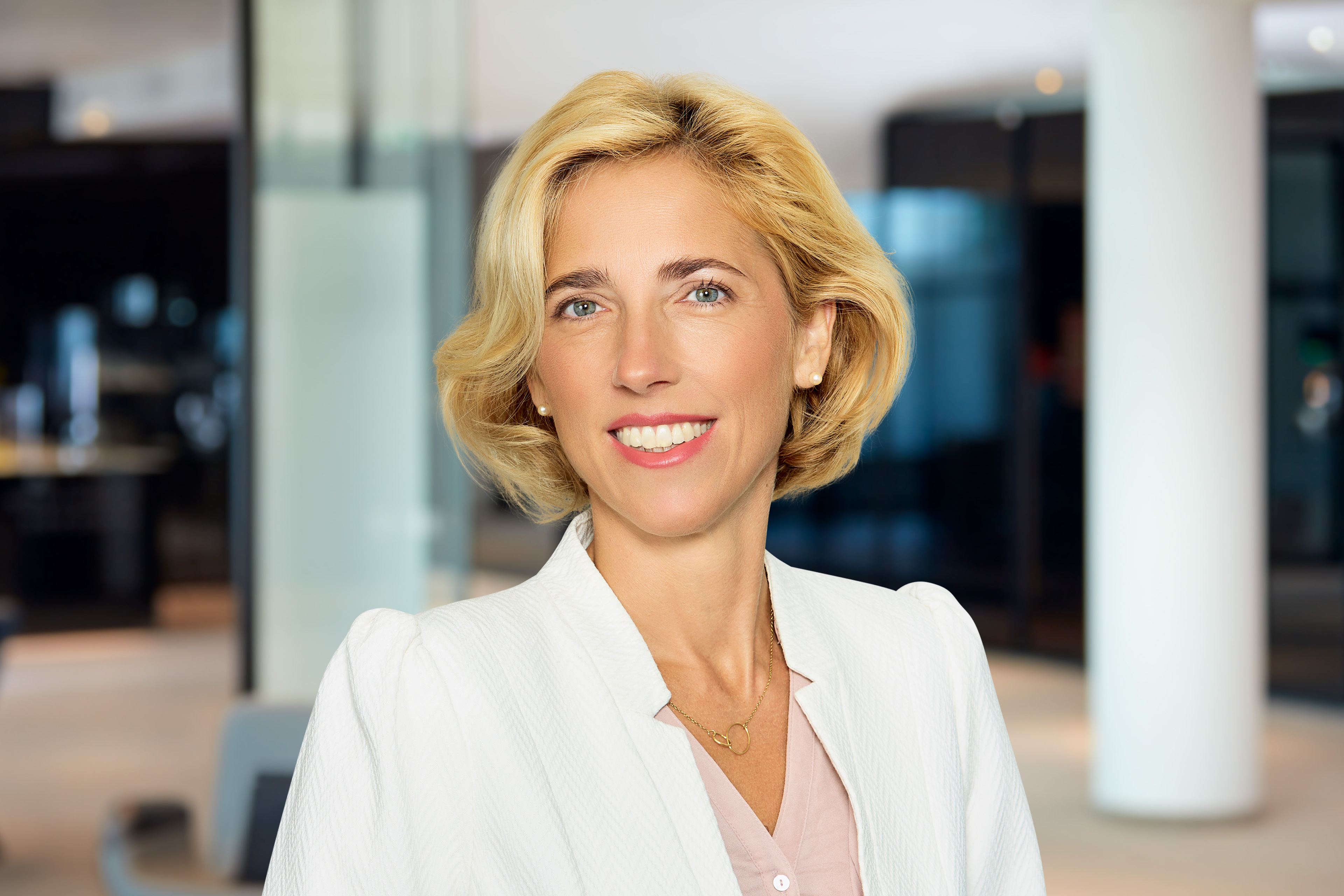 Porträtfoto von Raffaela Herges-Geier