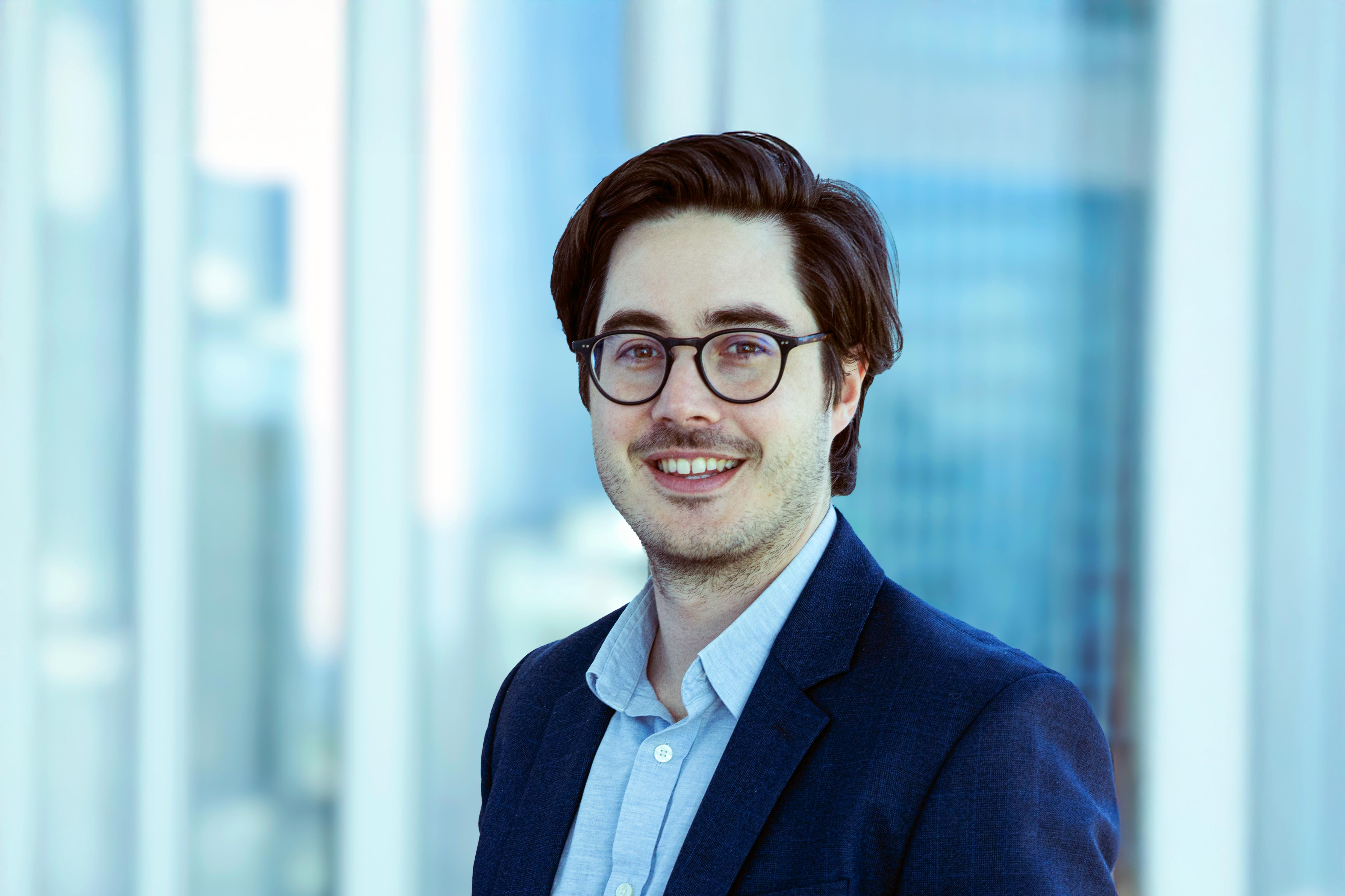 Alex Francis Vice President Economic Advisory EY Parthenon EY Alex Francis Vice President Economic Advisory EY Parthenon EY