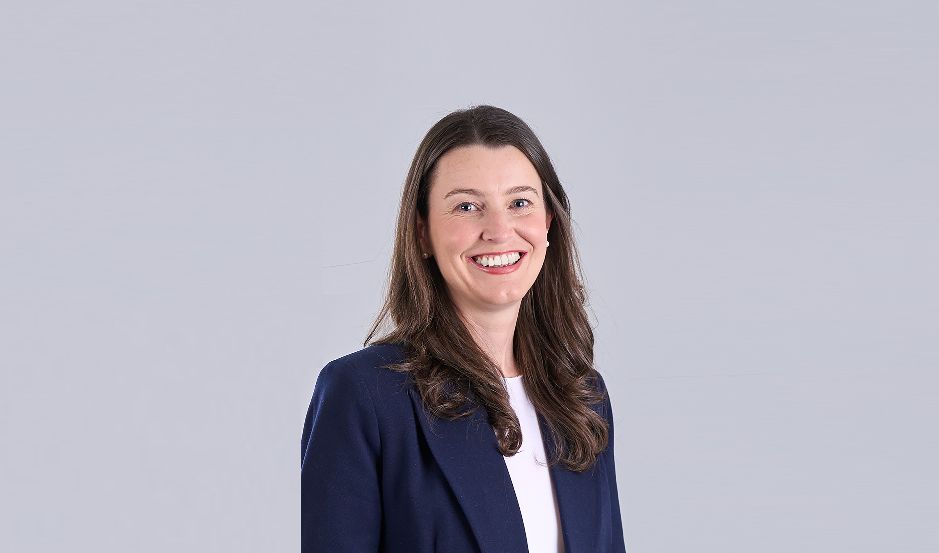 Photographic portrait of Laura Maguire