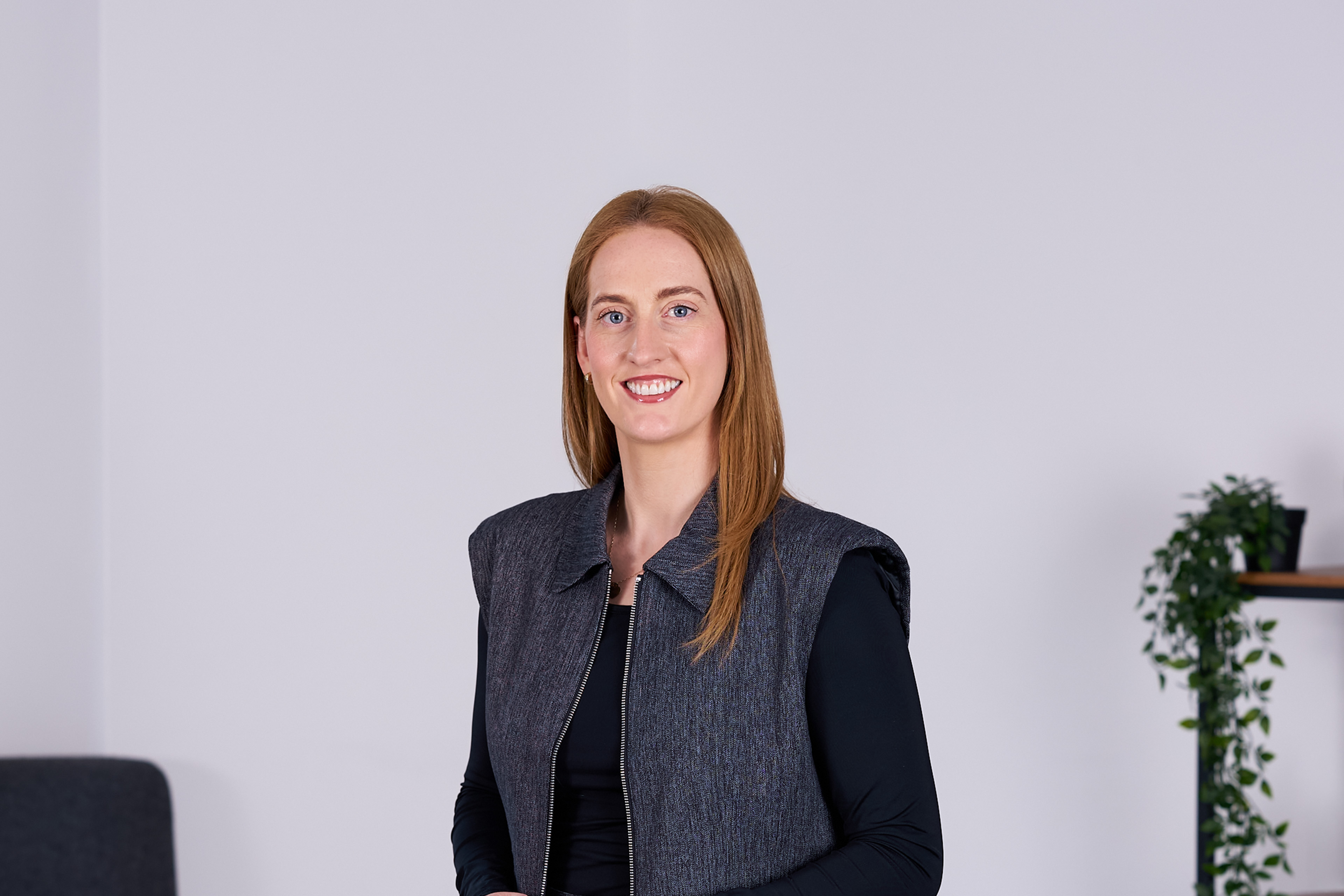 Photographic portrait of Shannon Cunningham