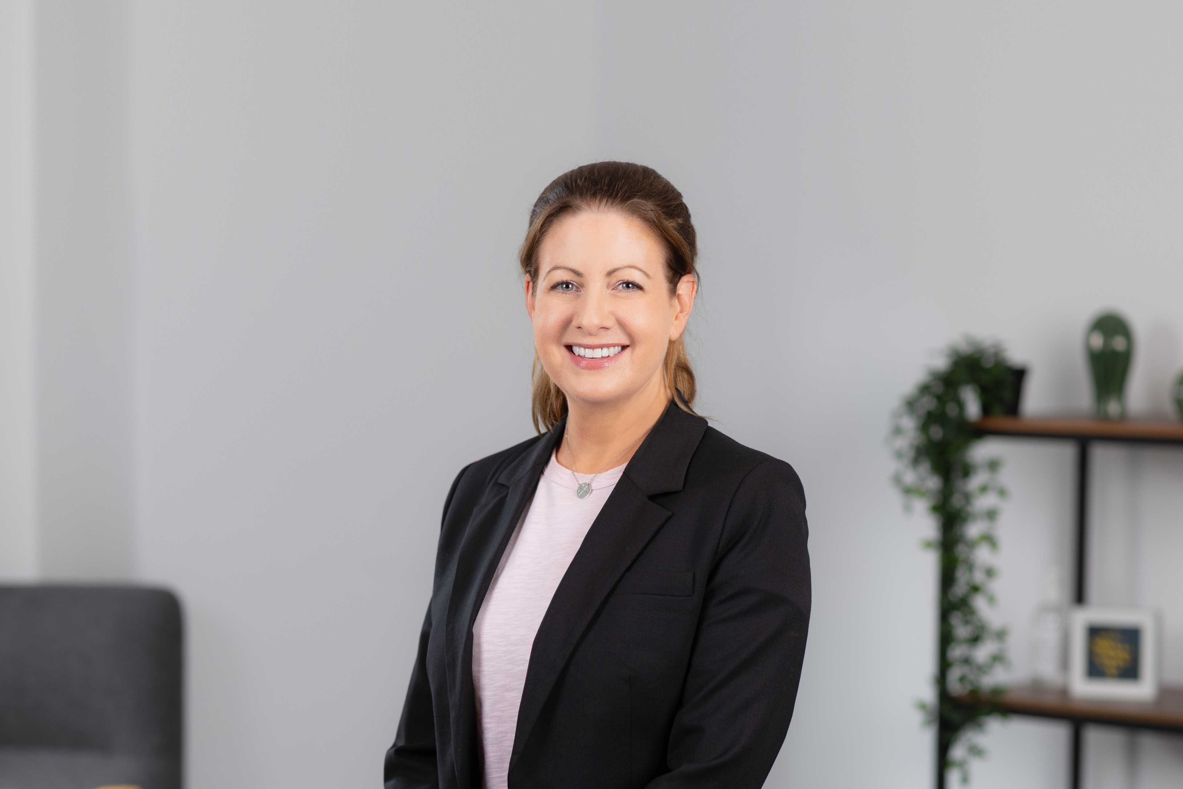 Photographic portrait of Siobhan Donlevy