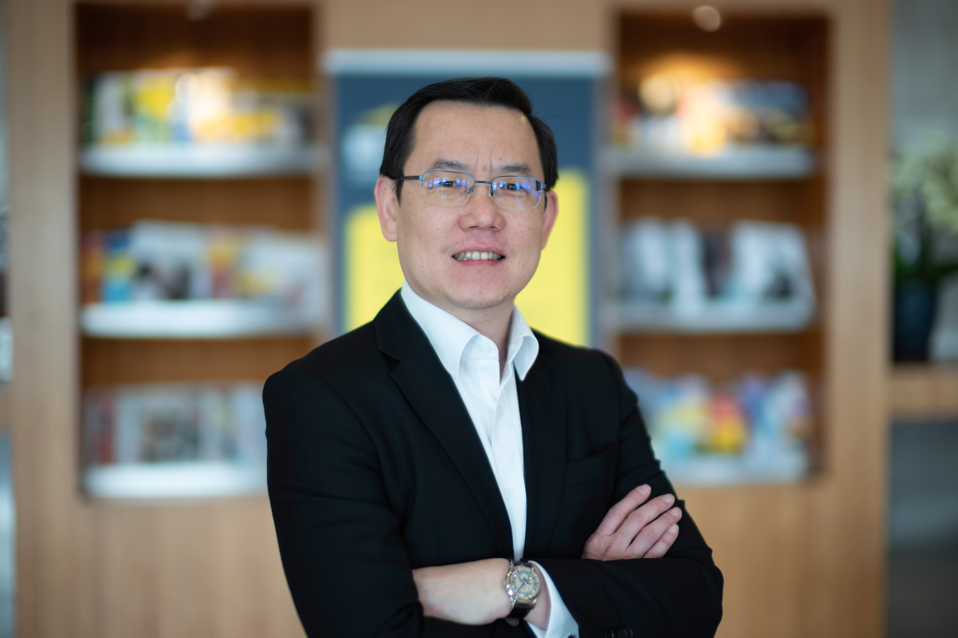 Photographic portrait of Chee Wai Ong