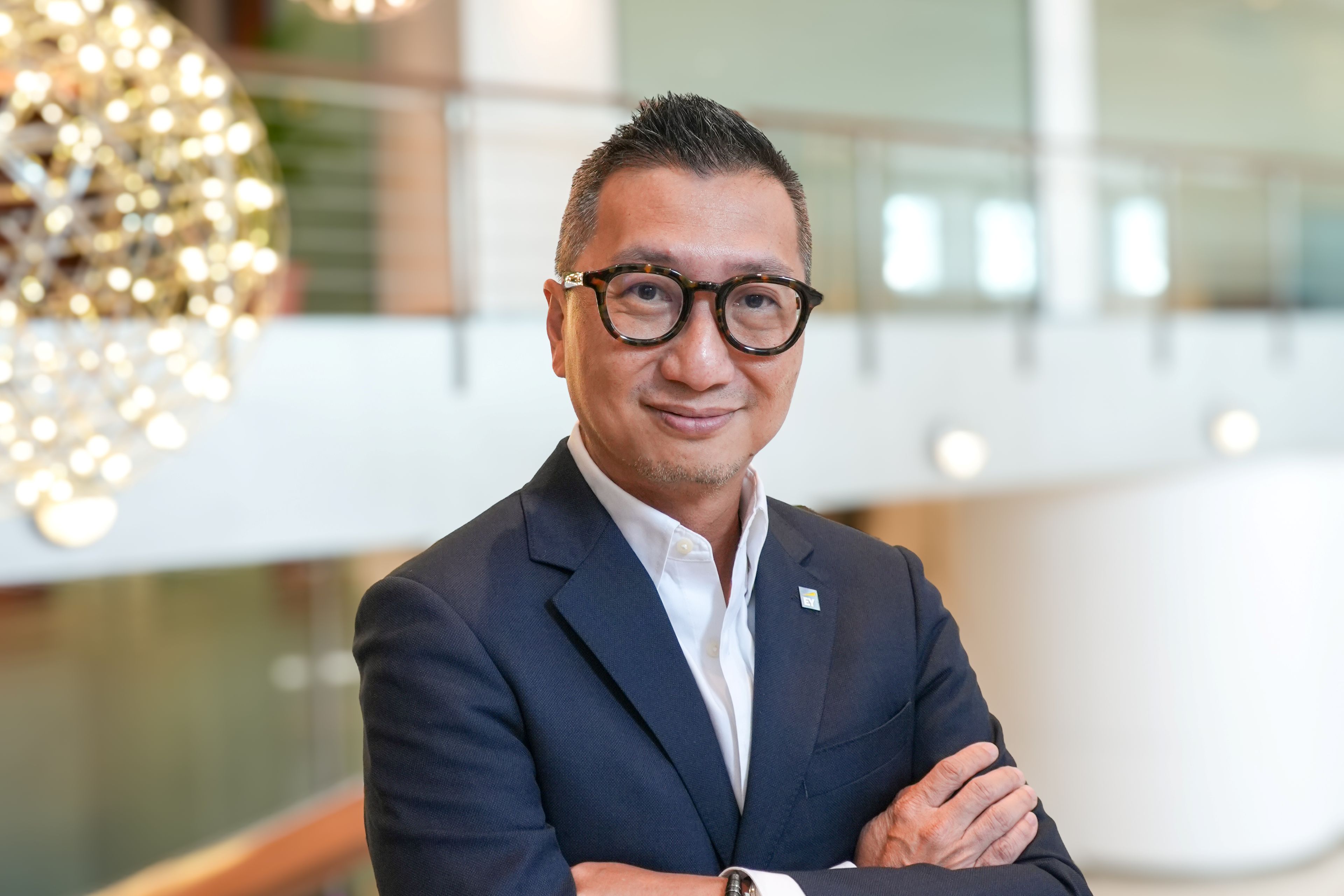 Photographic portrait of Julian Wong