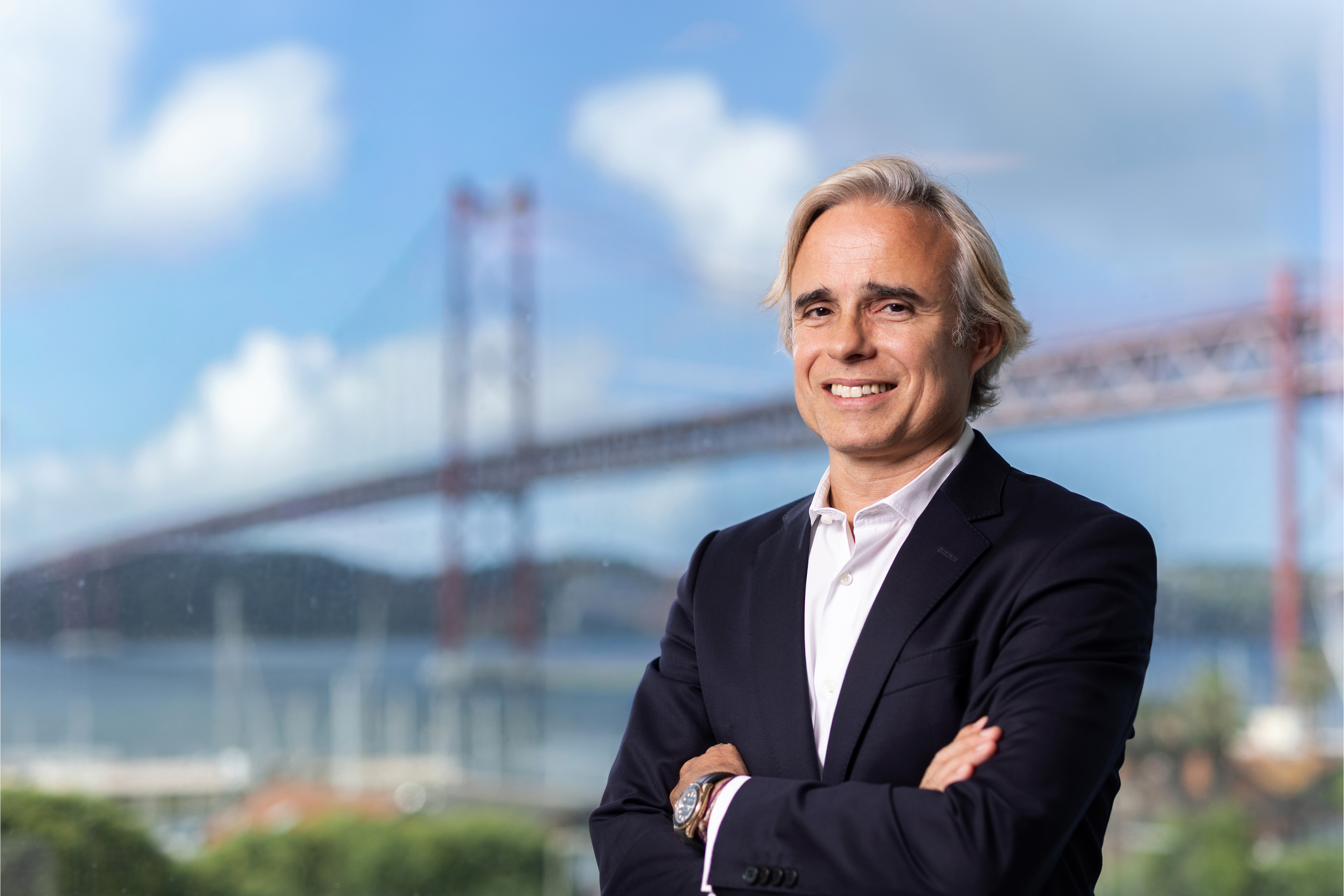 Photographic portrait of Manuel Mota