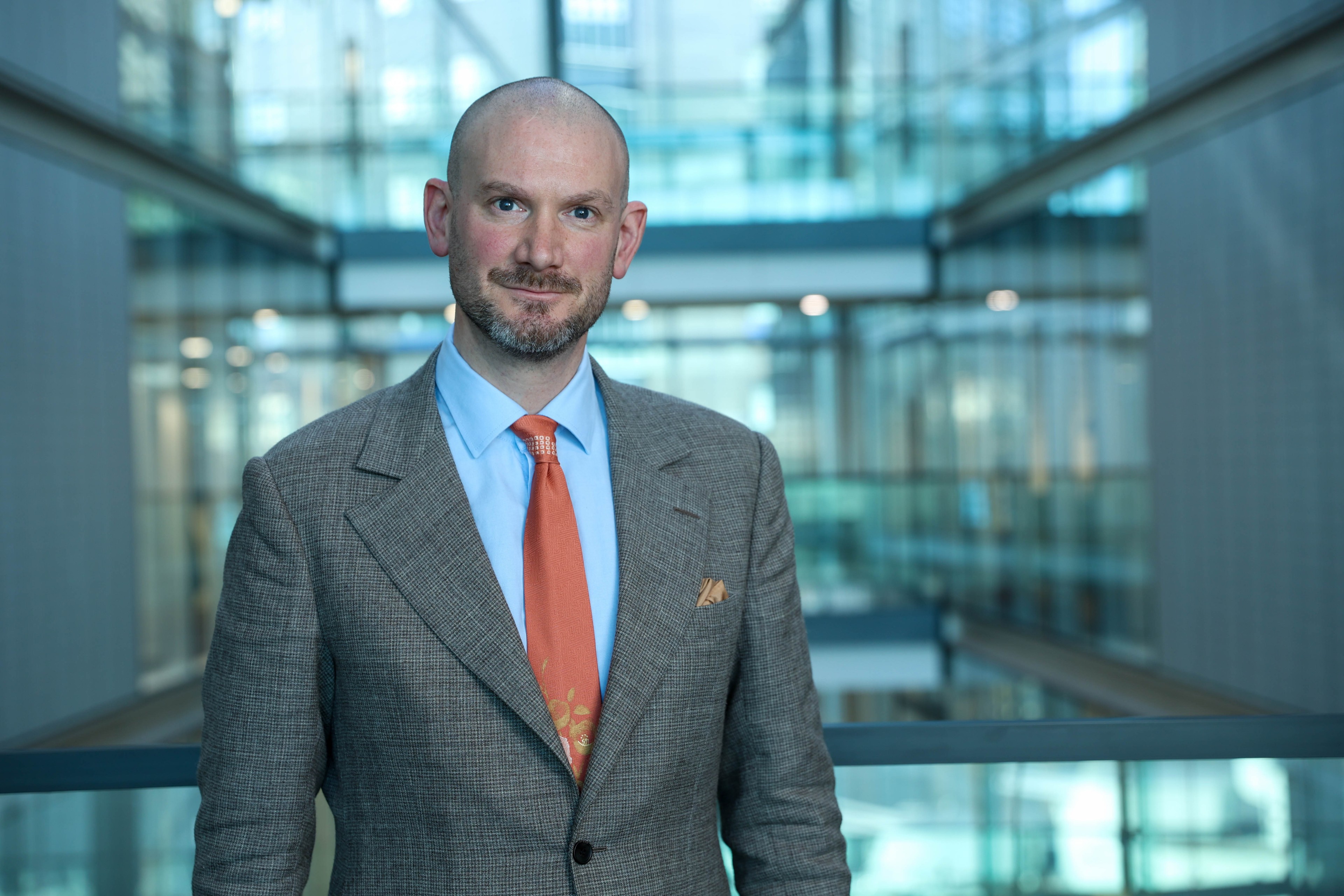 Photographic portrait of Dan Gill