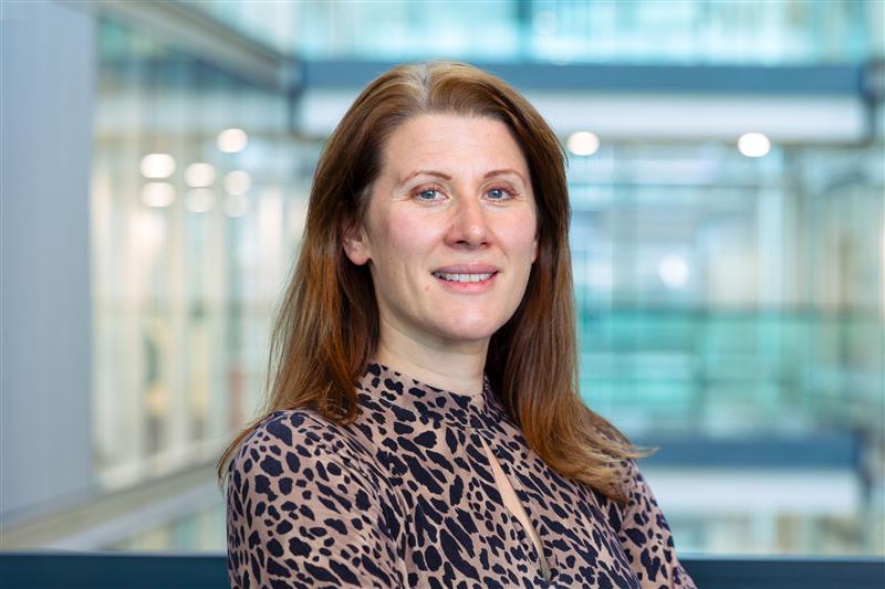 A photographic portrait of Helen Sunderland