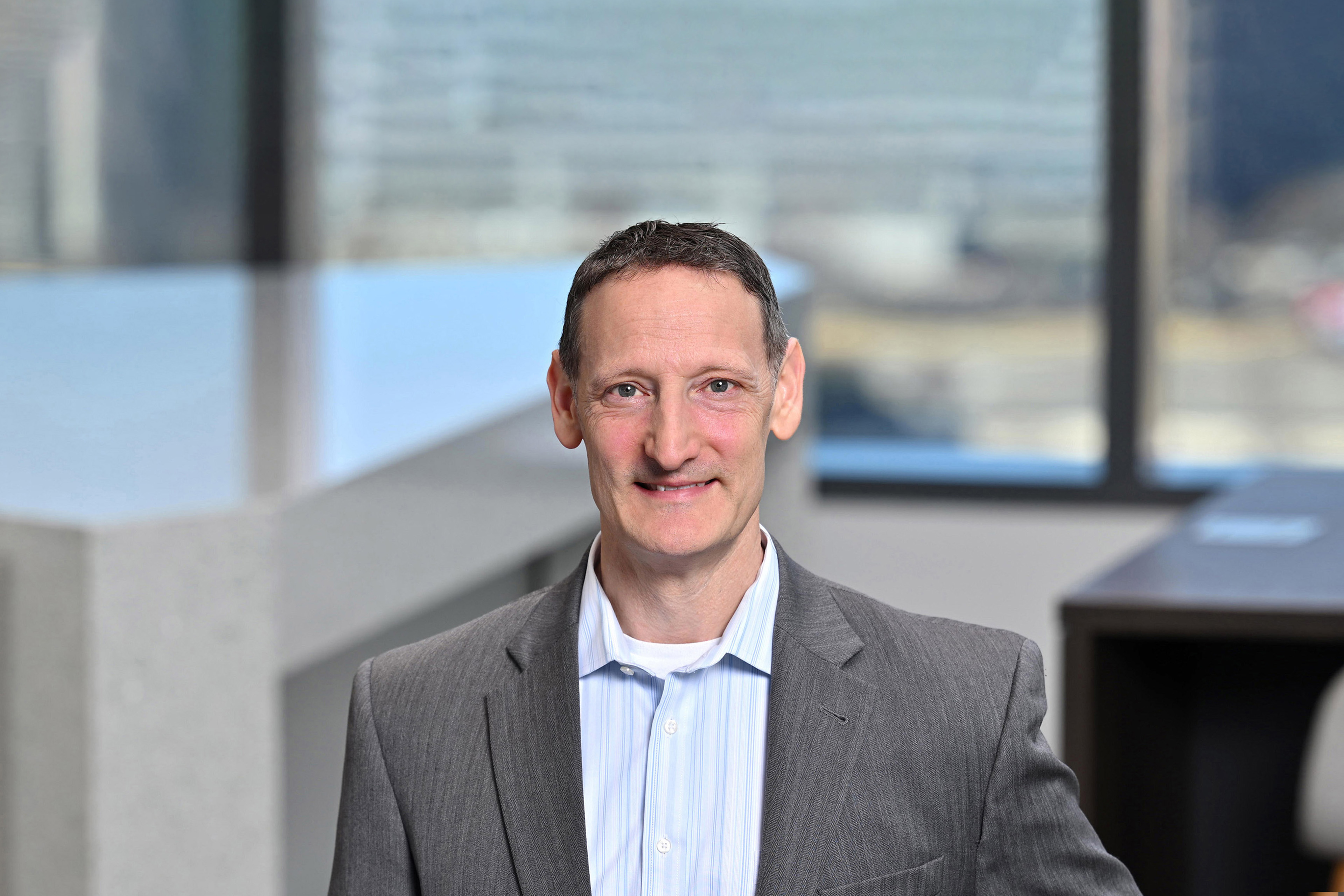 Photographic portrait of Jay Greenberg