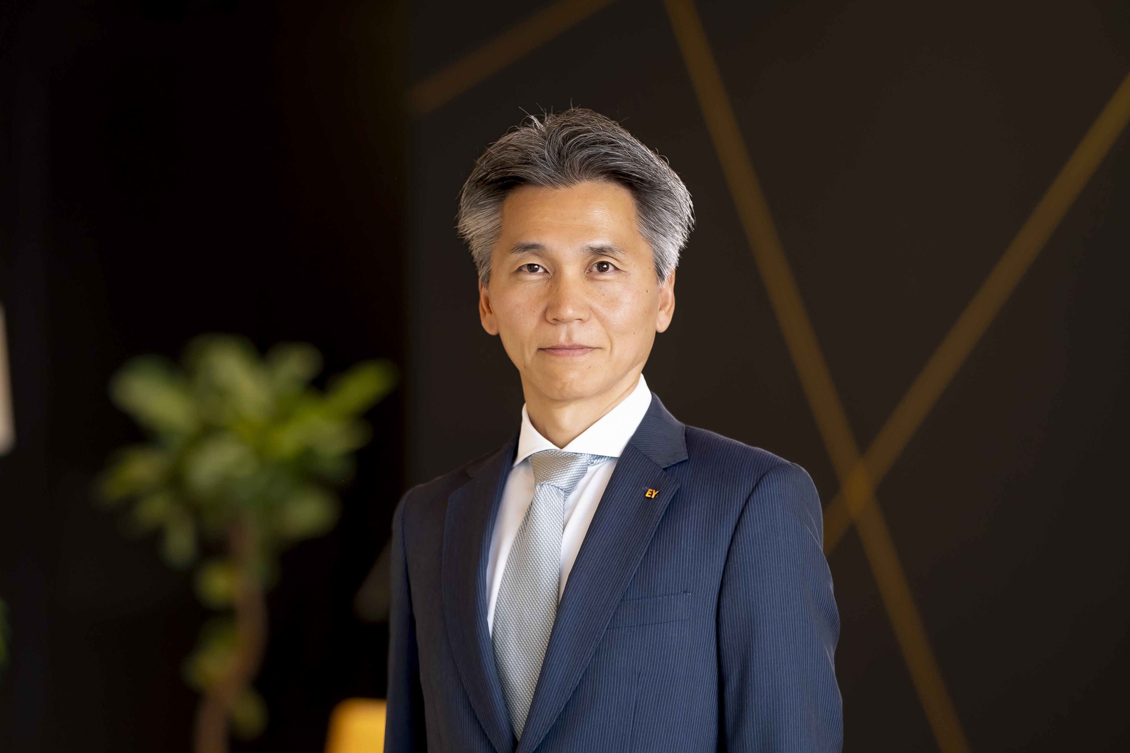 西　康之
