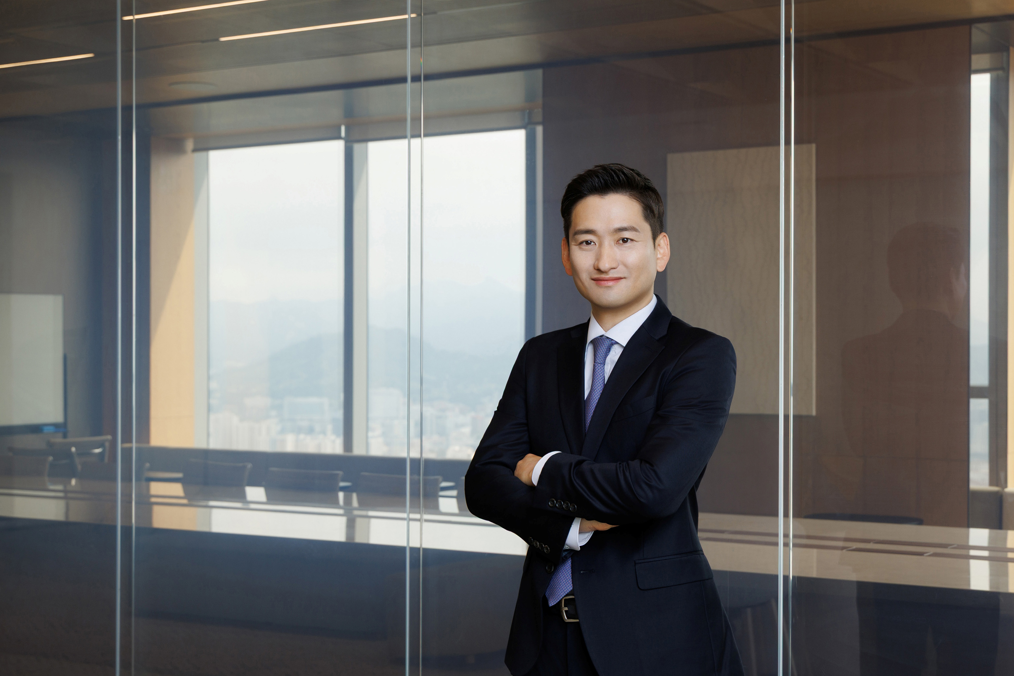 Photographic portrait of Dongwoo Kim