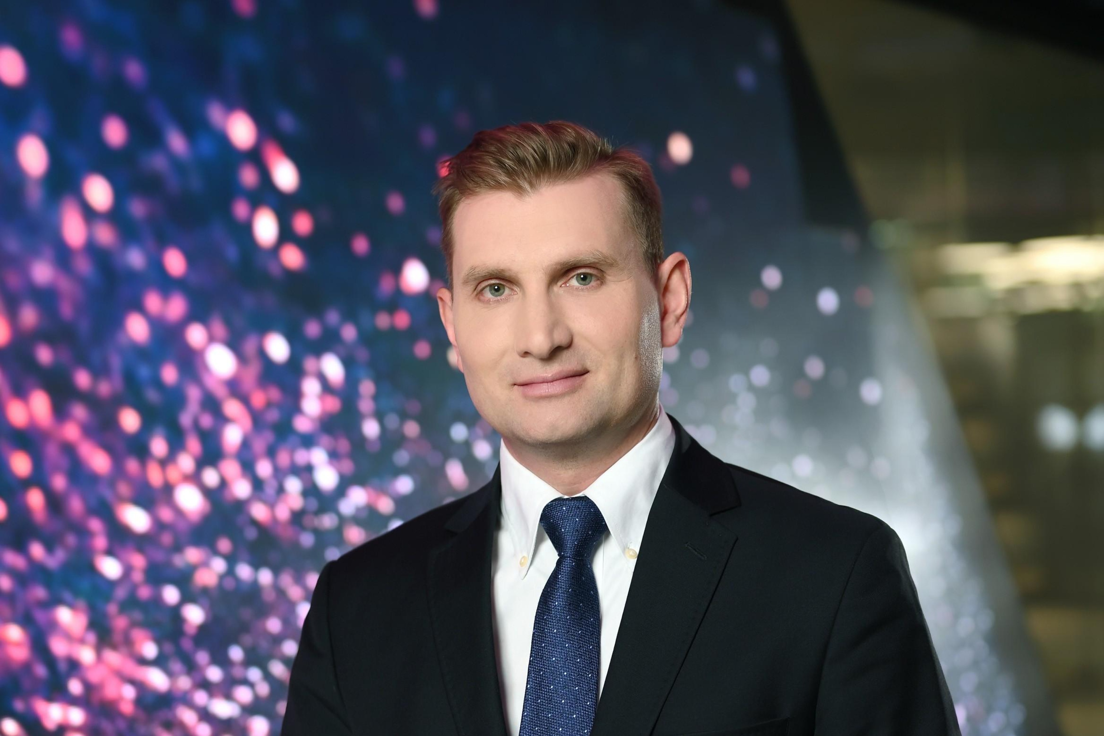 EY - Krzysztof Witkowski | zarządzanie finansami przedsiębiorstw, zarządzanie strategiczne i innowacje