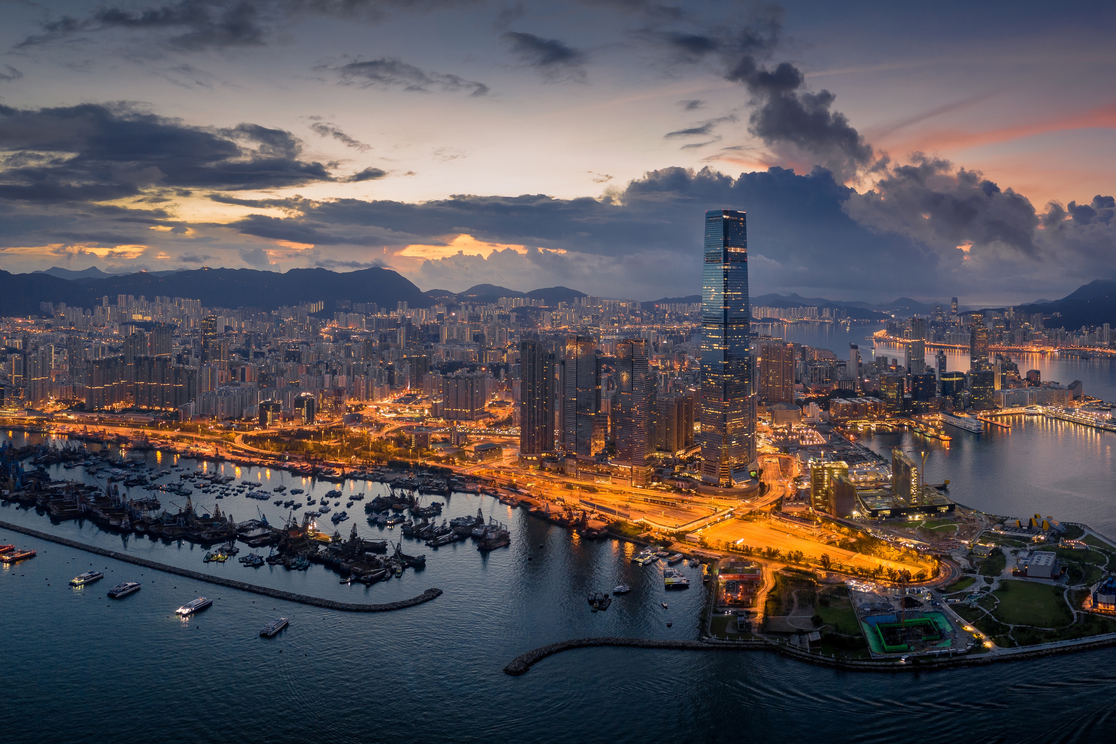 Revamping FRR for OTC derivatives in Hong Kong: 2025 key updates | EY China