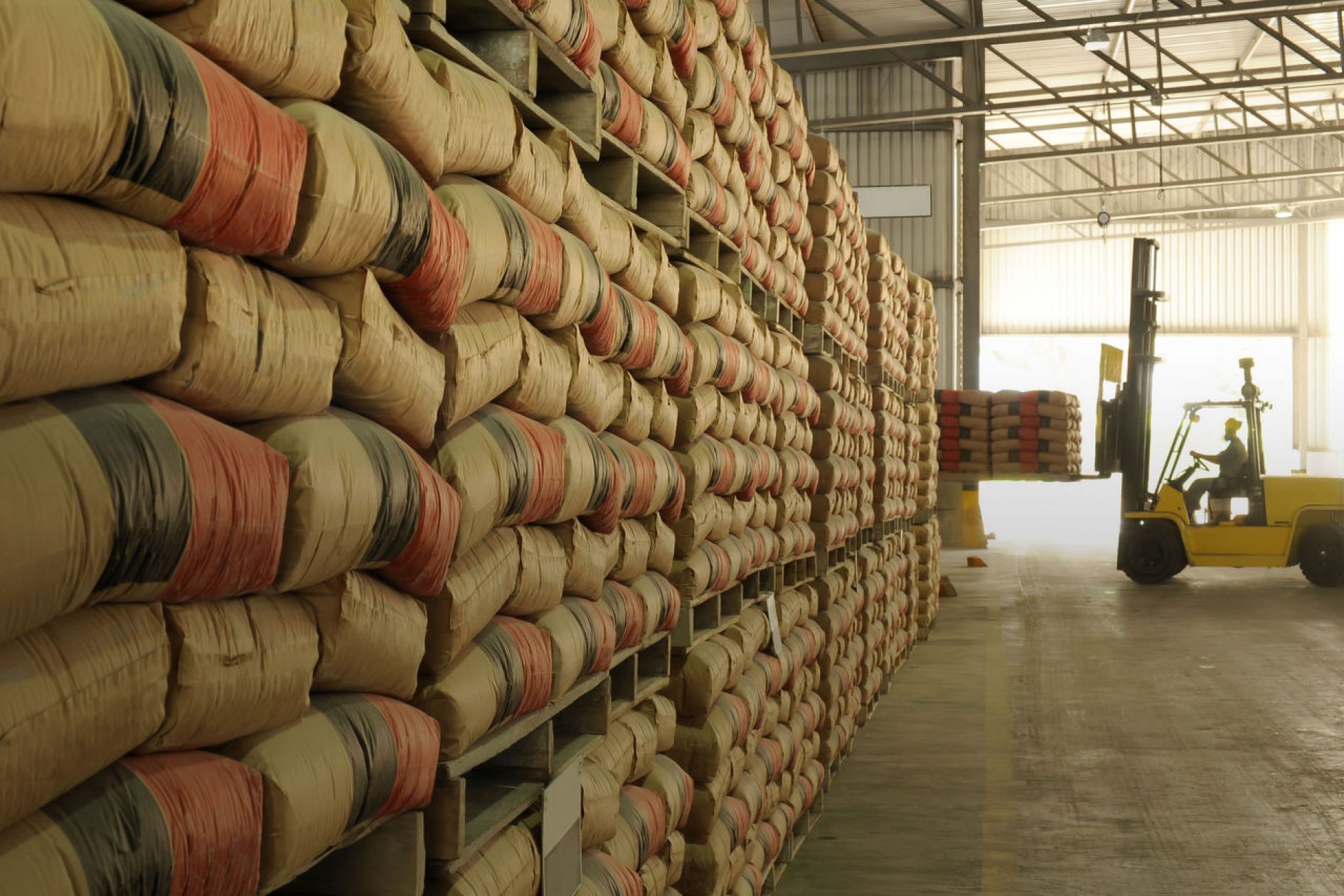 Global trade operations | EY - US