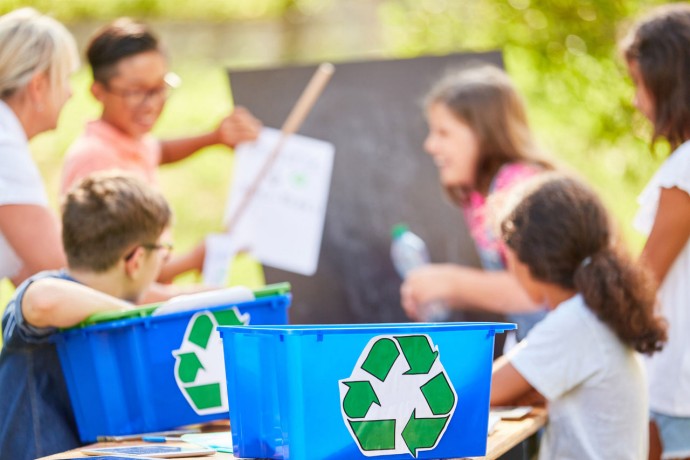 Children learn environmental protection and recycling