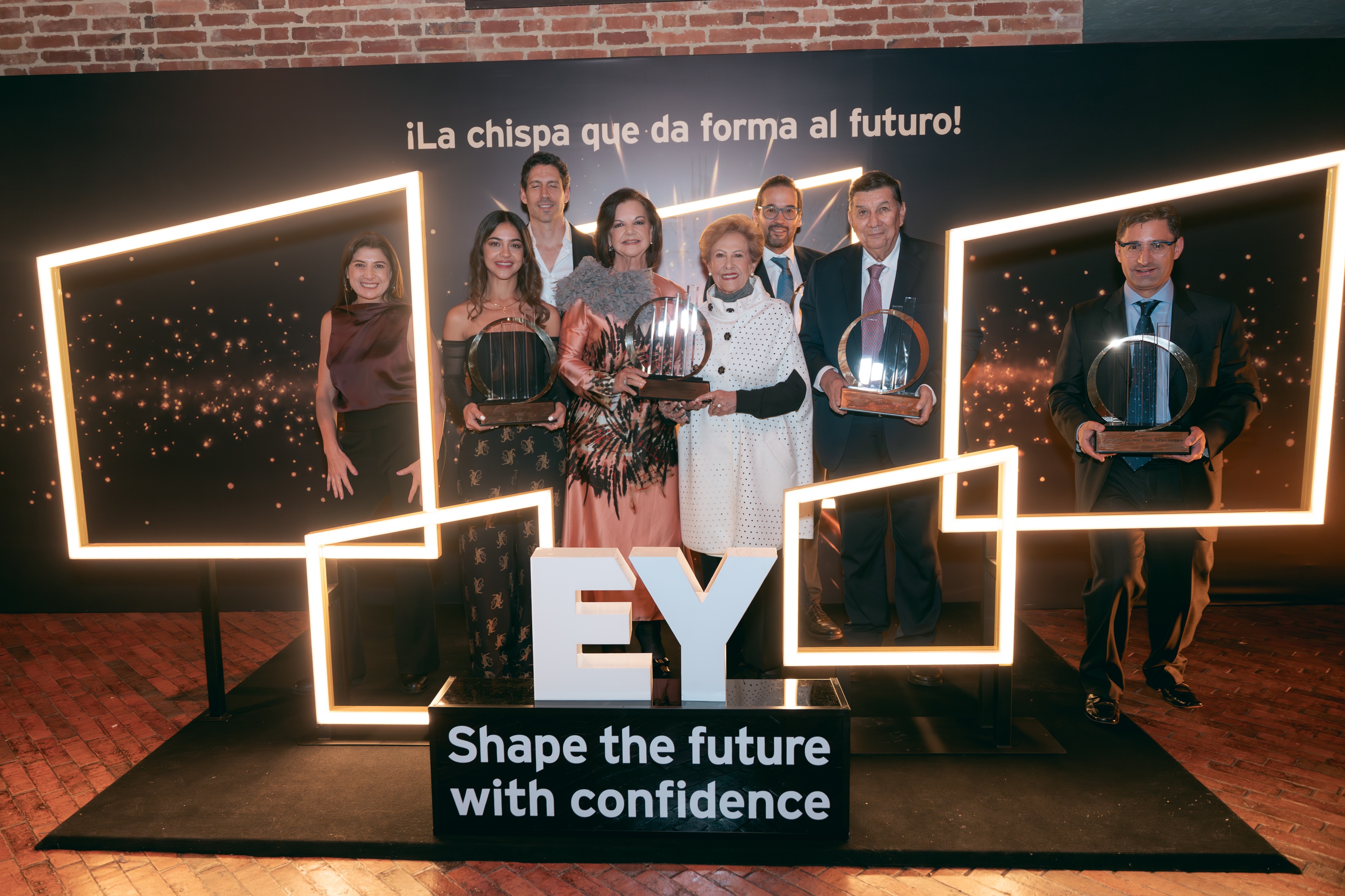 Ganadores EOY 2026
