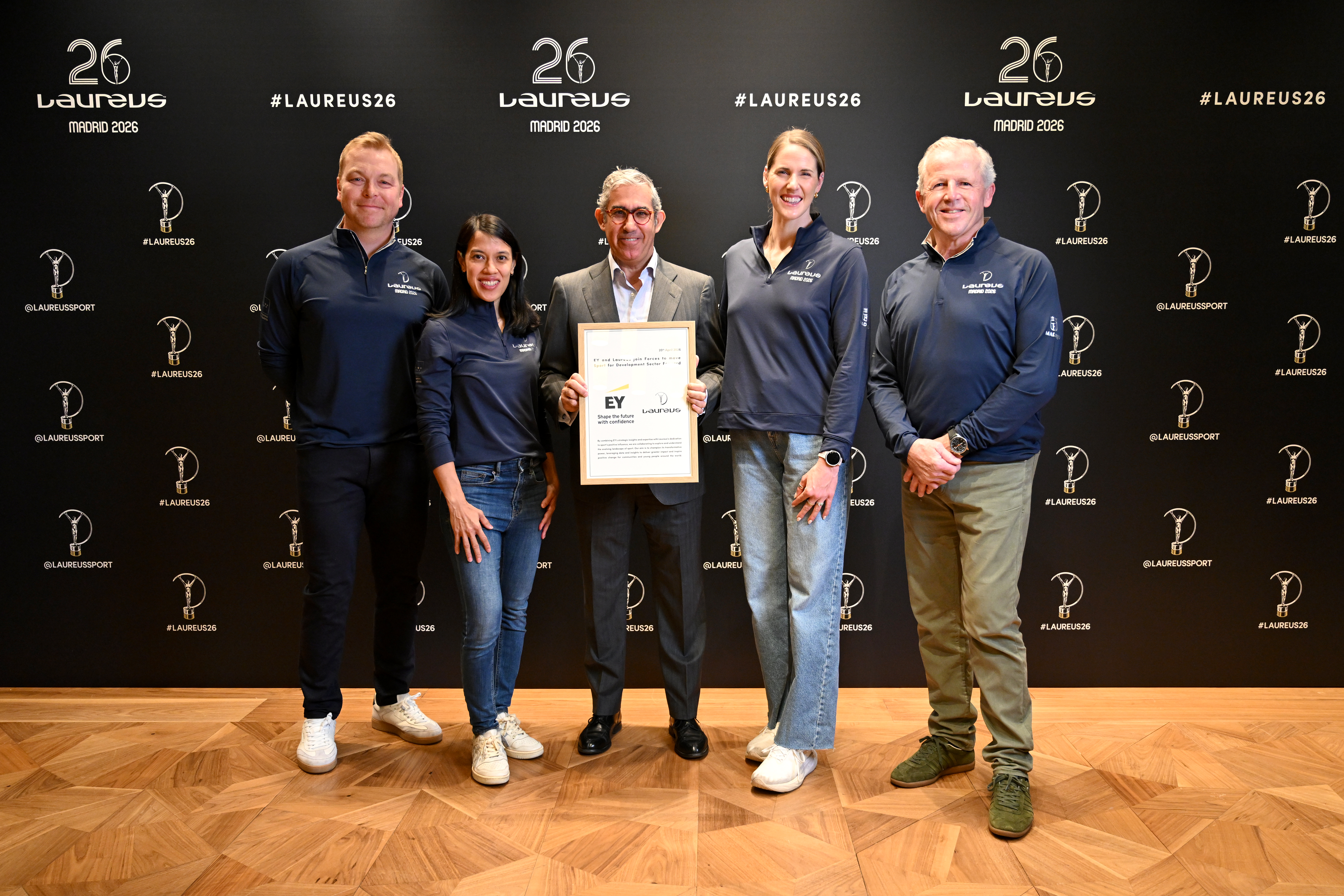 ey-x-laureus