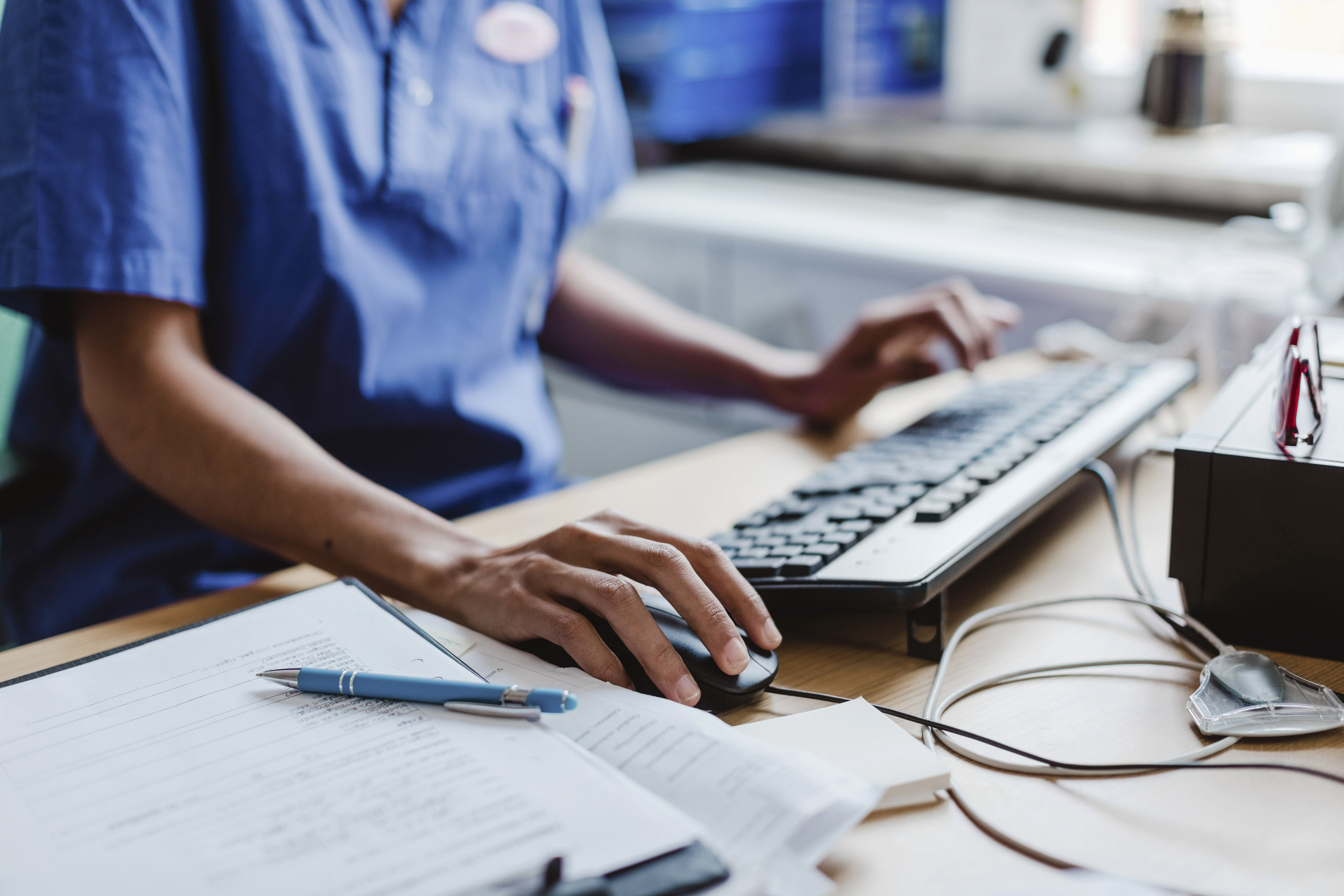 医療情報システム導入の成功要因とは？ー電子カルテなど病院情報システム導入セミナーの開催報告