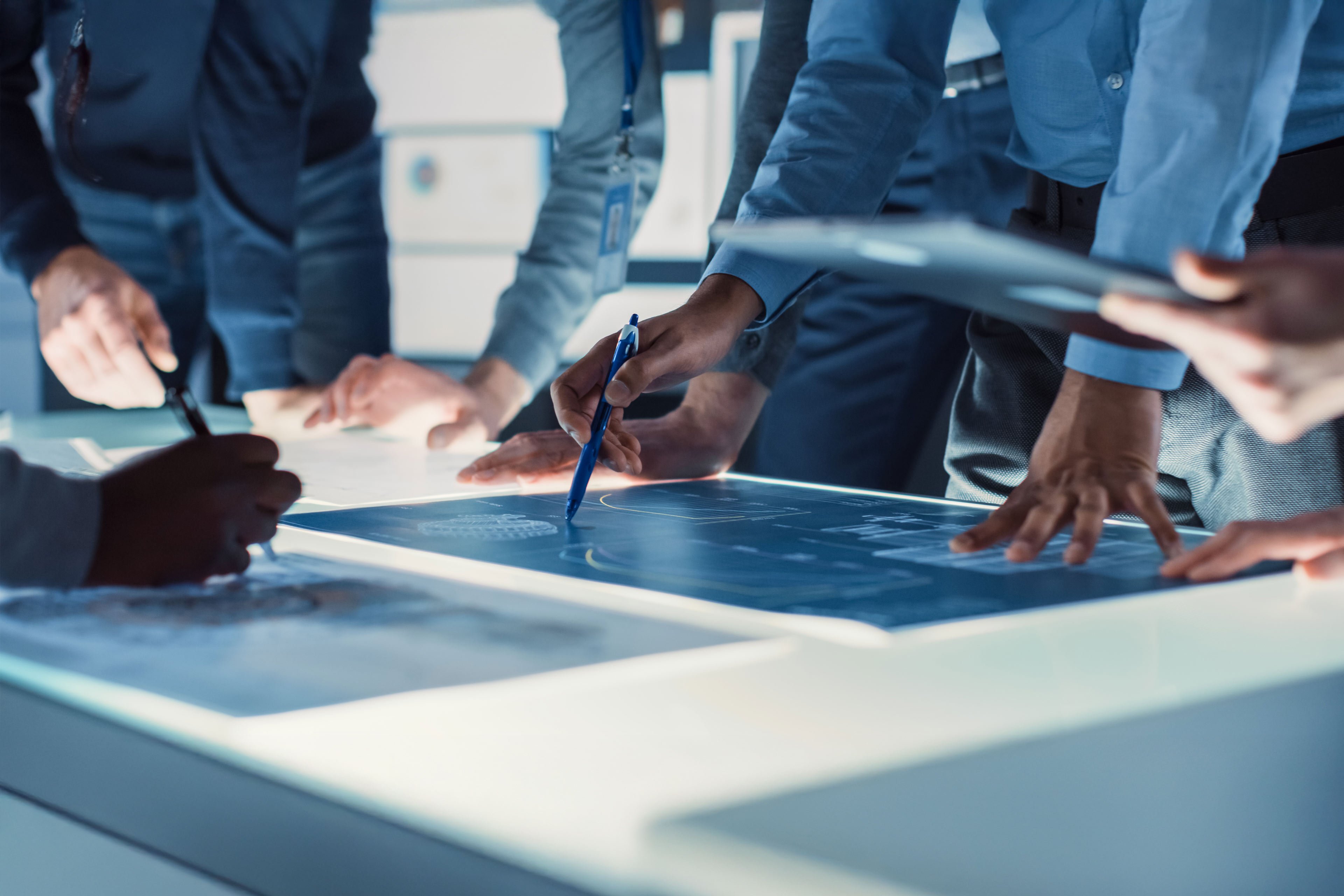 事業ポートフォリオ変革のためのカーブアウト   なぜ今、カーブアウトなのか ──事業切り出しの必然性とアクティビズム#1