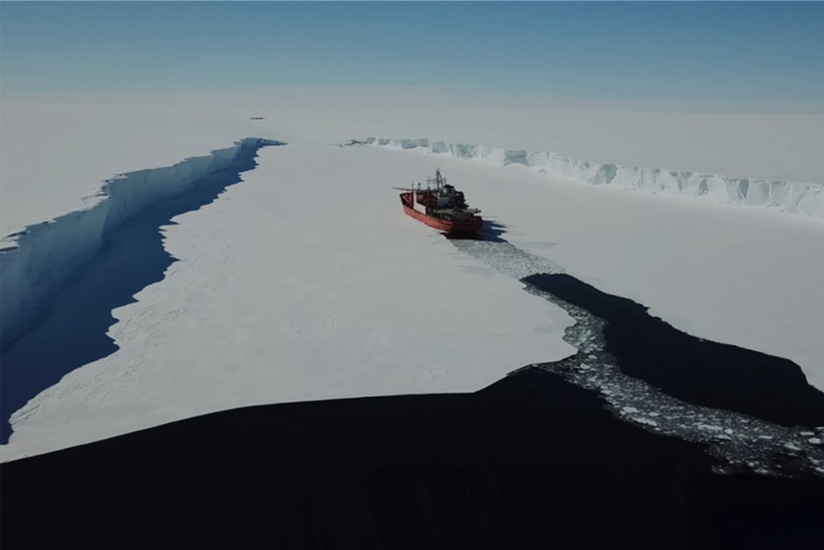 쇄빙(碎氷)의 시간: 현장에서 본 북극 경제의 실체와 기회