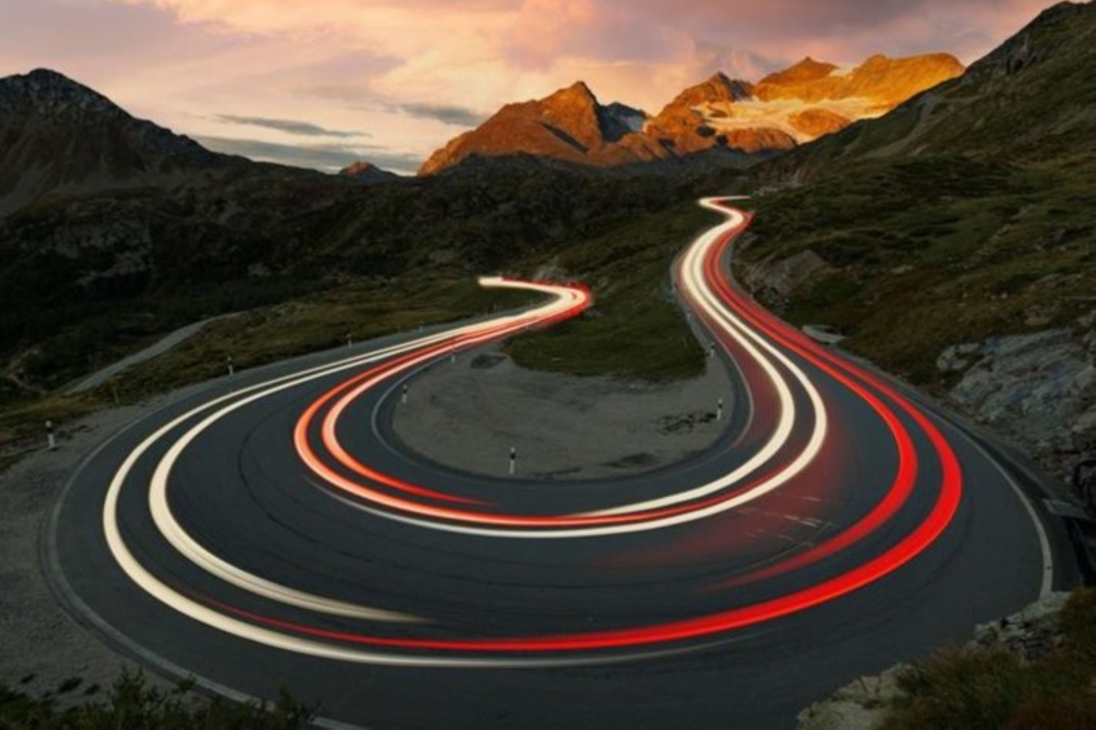 NAVI의 시대, AI로 기업을 재설계하라 - Reimagine your enterprise with AI