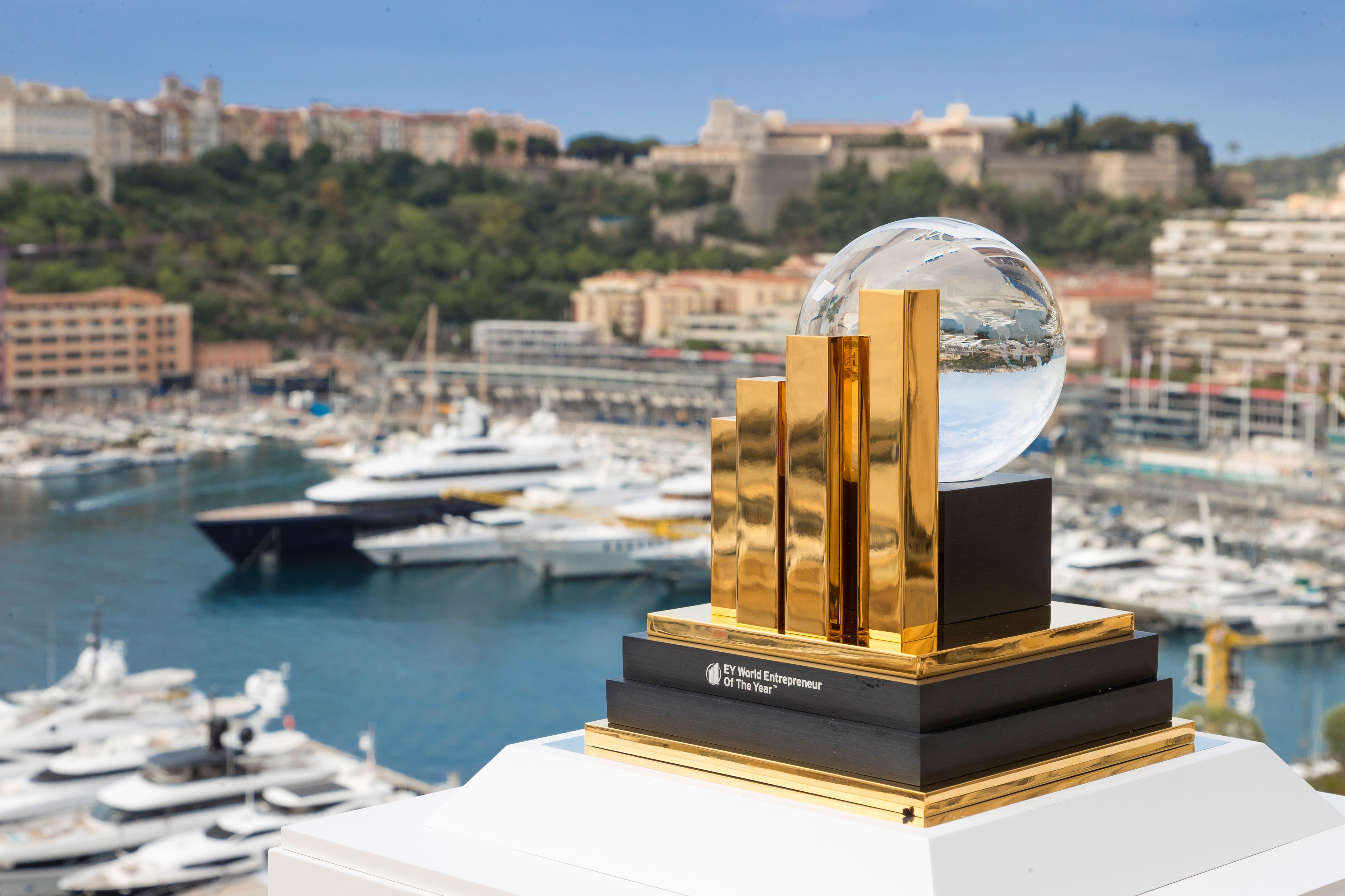 World Entrepreneour Of The Year pokalen i Monaco