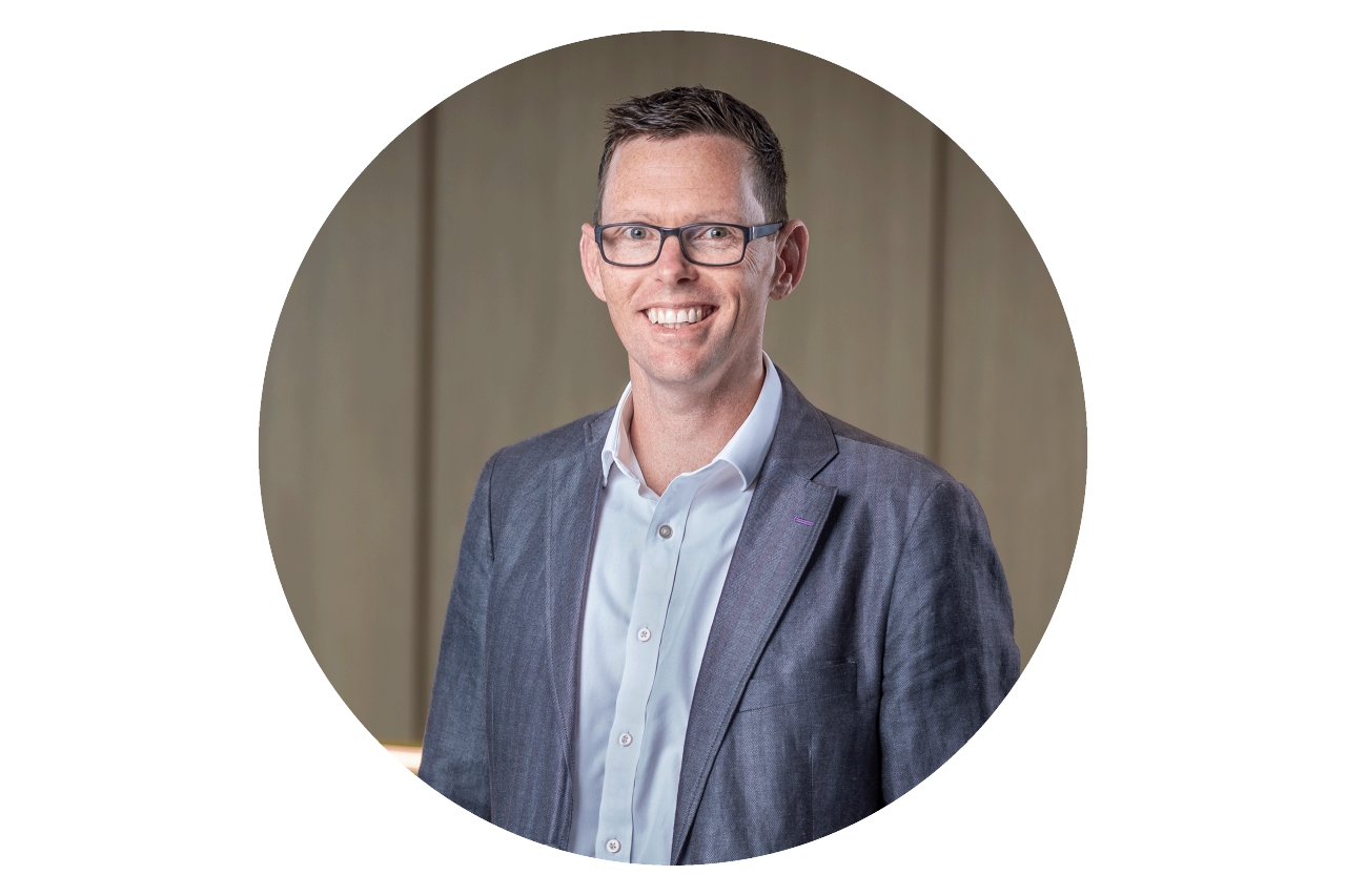 Dr Tim Benbow